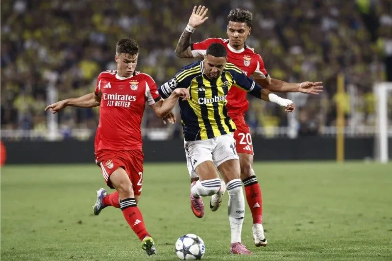Benfica được đánh giá cao hơn AGF Aarhus